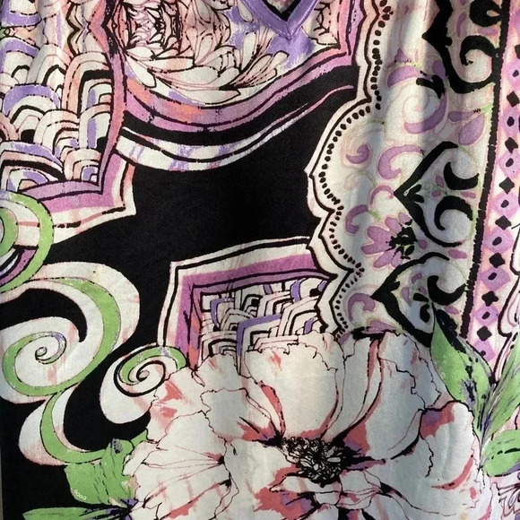 Bebe floral silk bamboo ring deep  v neck too - Picture 4 of 9